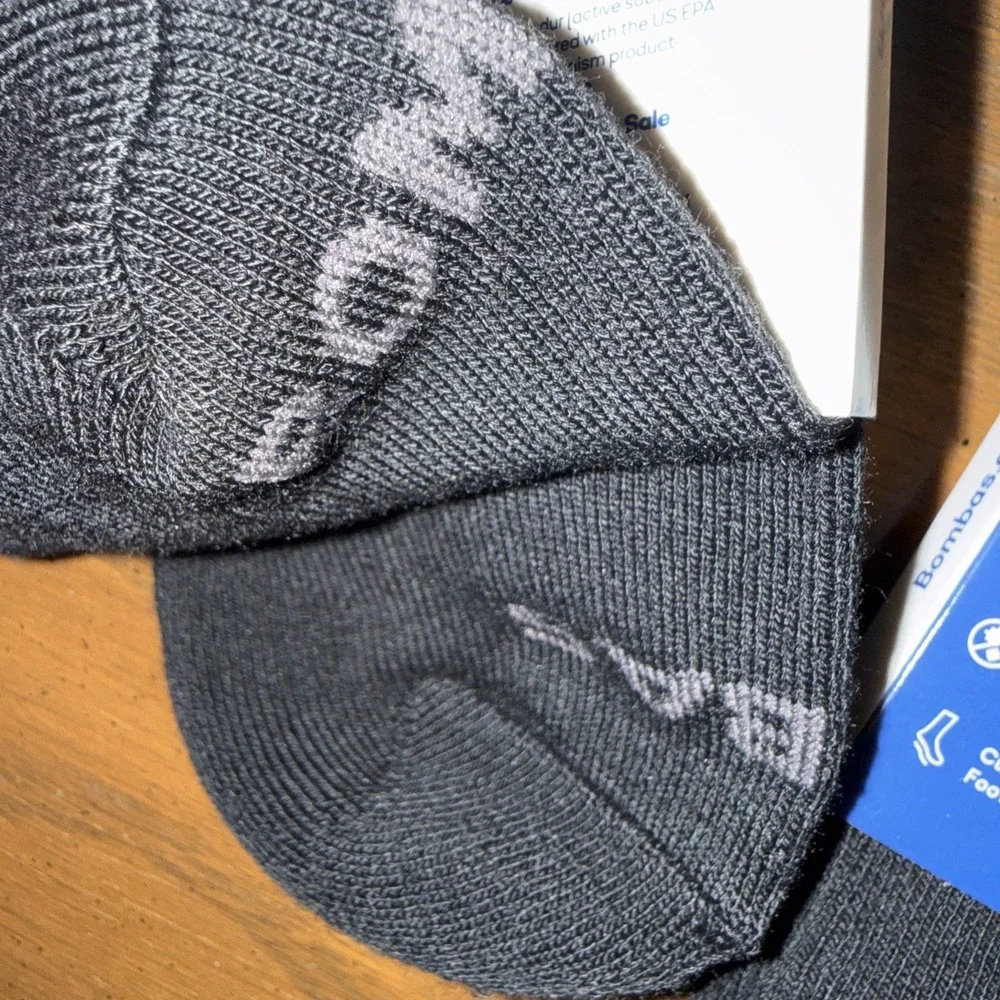 Bombas Unisex Black Comfort Ankle‎ Socks Adult Medium  2 Pair